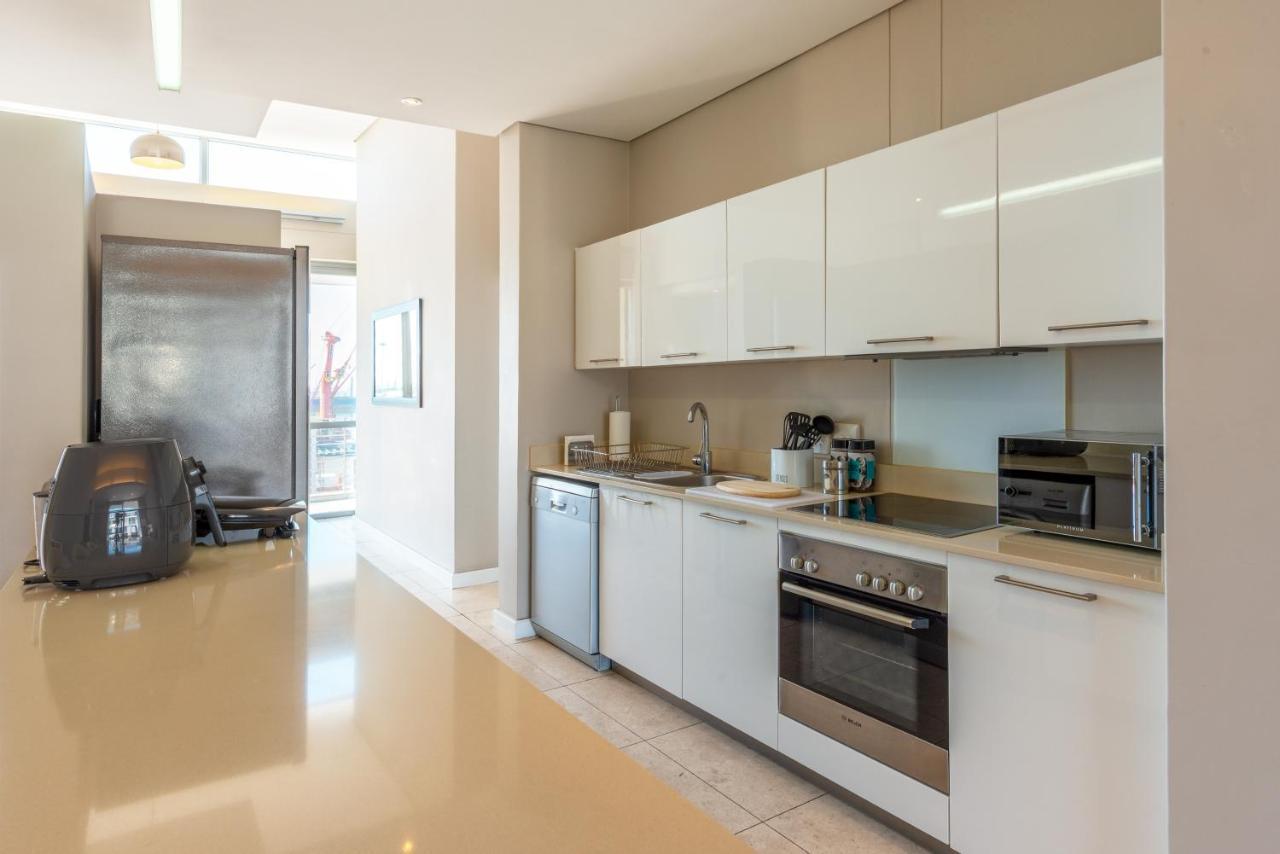 V&A Waterfront Luxury Apartments By Mcstay เคปทาวน์ ภายนอก รูปภาพ