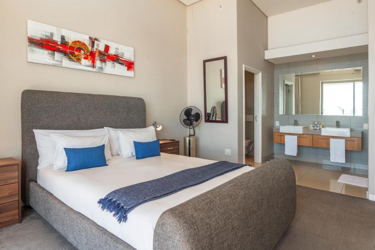 V&A Waterfront Luxury Apartments By Mcstay เคปทาวน์ ภายนอก รูปภาพ